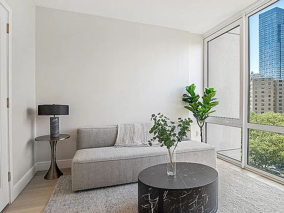 3rd image of 1399 Park Ave APT 9C