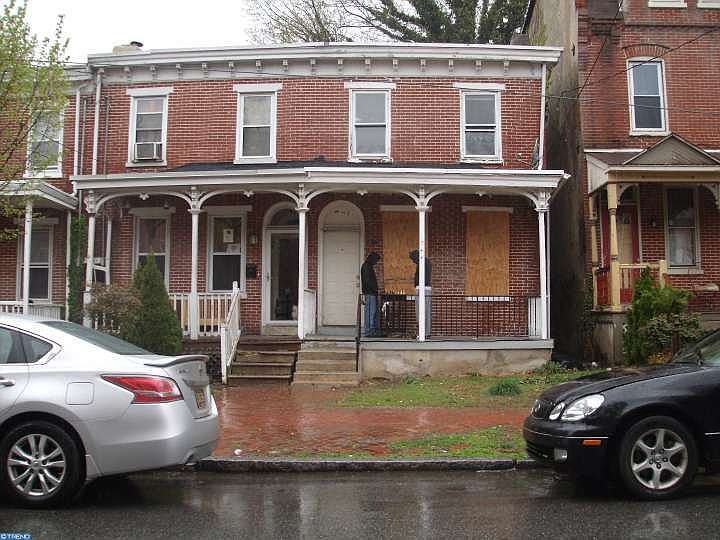 1st image of 811 N Monroe St