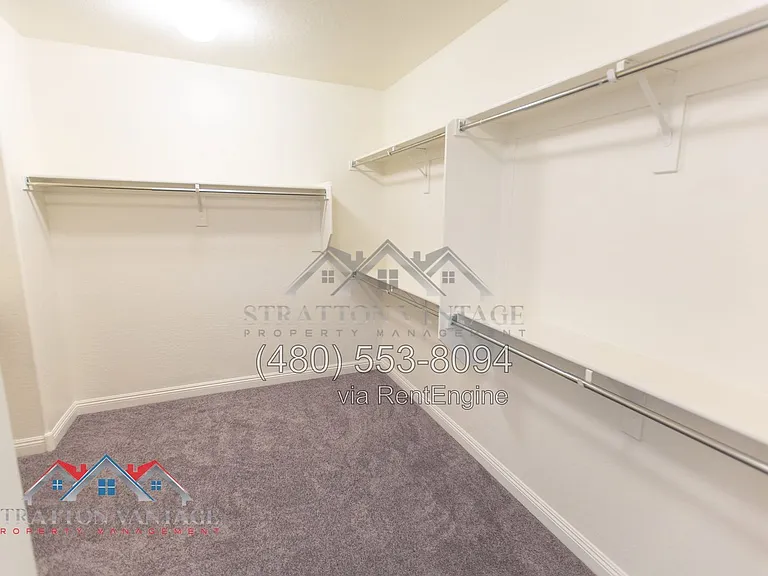 3759 N Astoria Dr — Photo 36