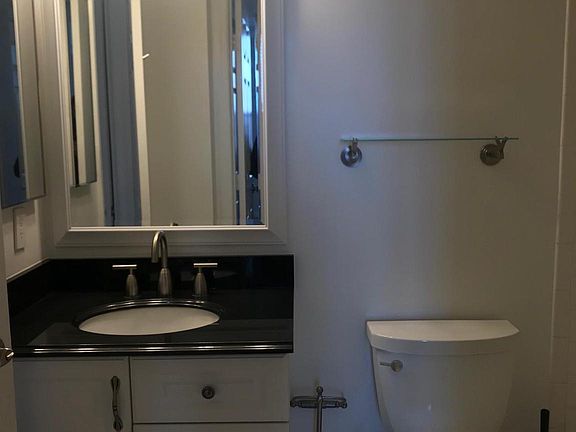 5th image of 4808 Moorland Ln #Penthouse