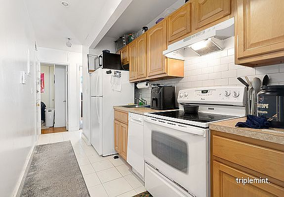 5th image of 340 9th Ave APT 2