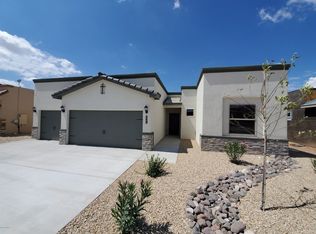 6057 Arosa St, Las Cruces, NM 88012