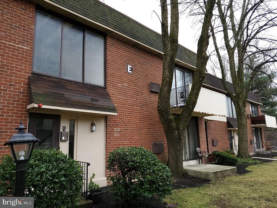 1st image of 100 E Glenolden Ave #12