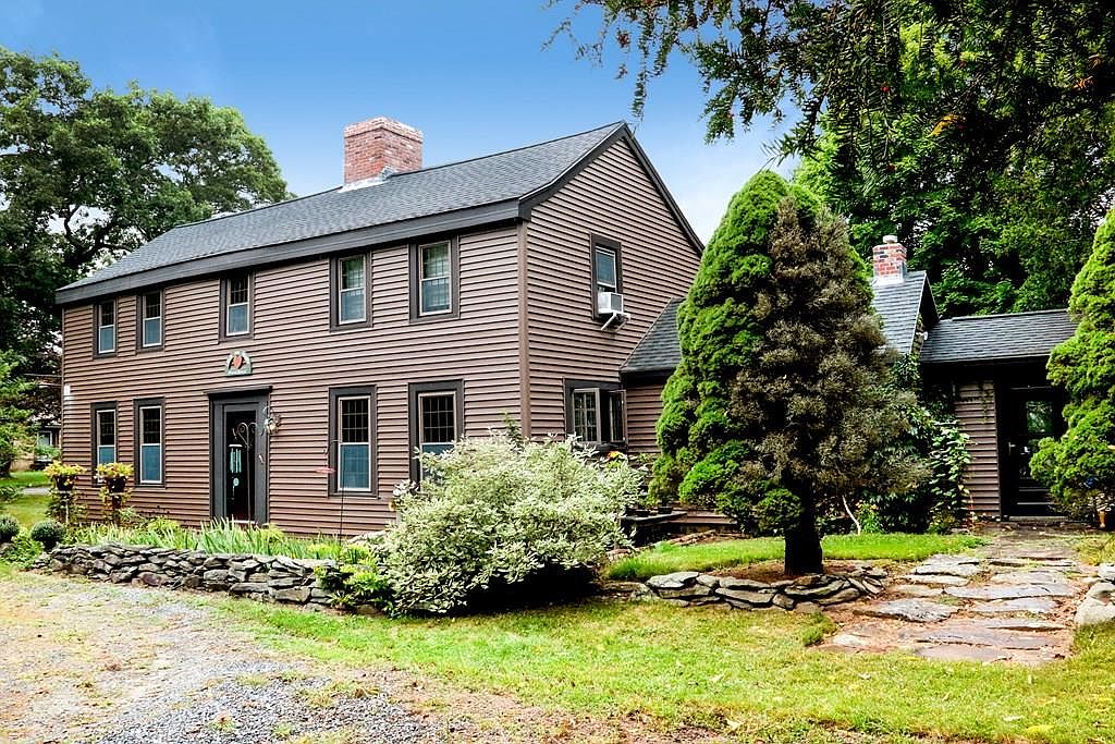 355 Pleasant St, Raynham, MA 02767 Zillow