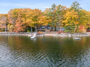 13 Sandlake Dr, Raymond, ME 04071
