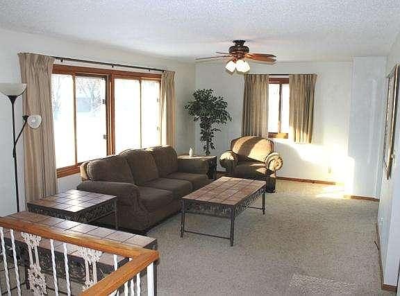 2nd image of 1910 Maryline Ct