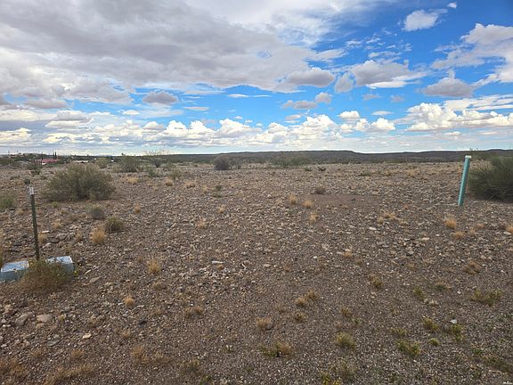 3rd image of 402 Mesa Grande Rd #15