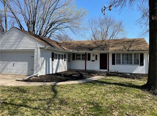 8319 Marty St, Overland Park, KS 66212
