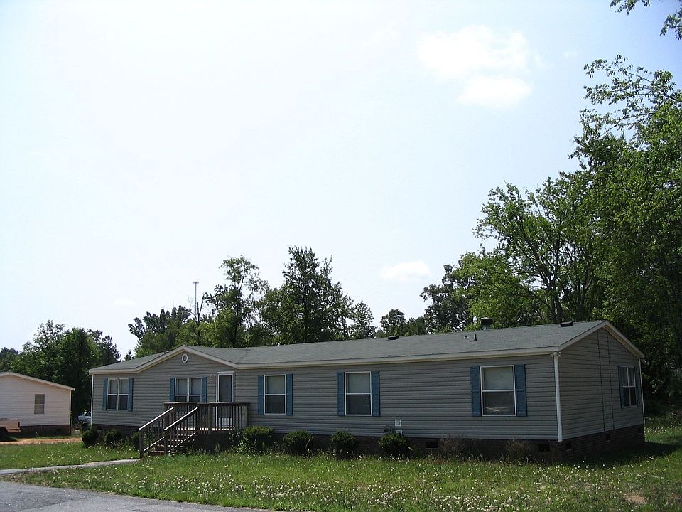 1st image of 112 Woodford Place Ct