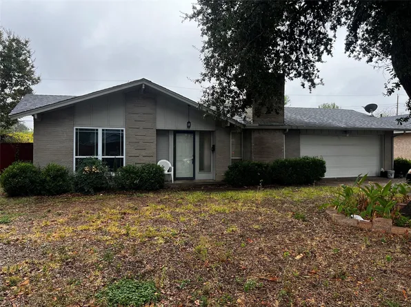 8212 Greenhollow Ln, Dallas, TX 75240