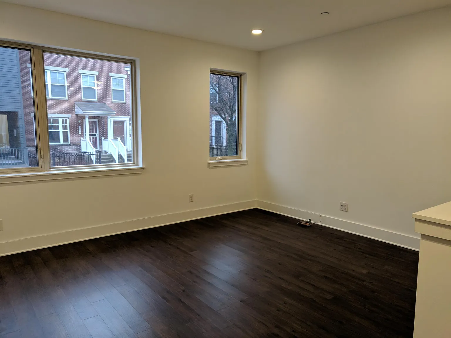 1327 N Franklin St — Photo 3