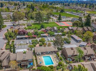 8140 Sunflower Dr, Cotati, CA 94931