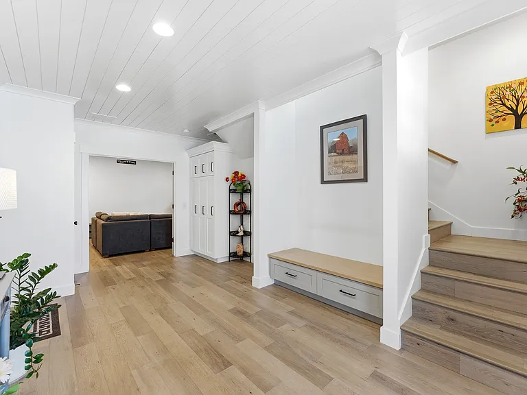 11716 S Meeks Ct — Photo 4