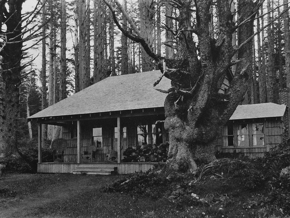 Picture of home in '30's