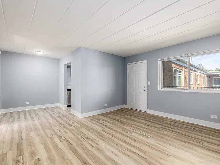 306 Wilson Ave #G — Photo 9