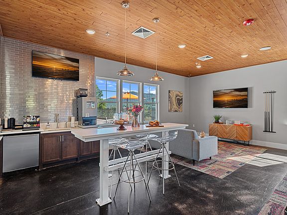 5th image of 5000 Davis Grey Dr #3-202