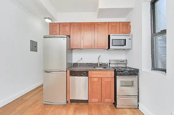 Rented by Living New York | media 7