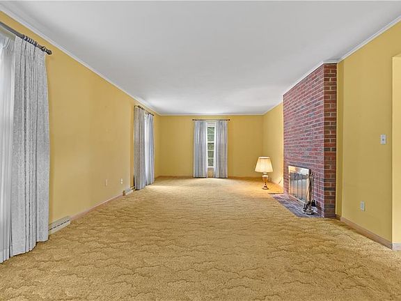 4th image of 5314 N Cypress Ave