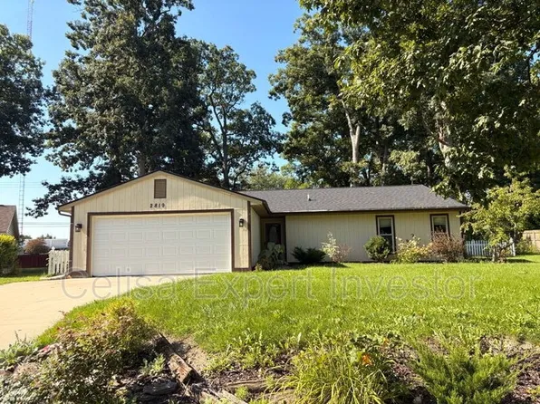 2819 Autumn Leaf Ln, Fort Wayne, IN 46808