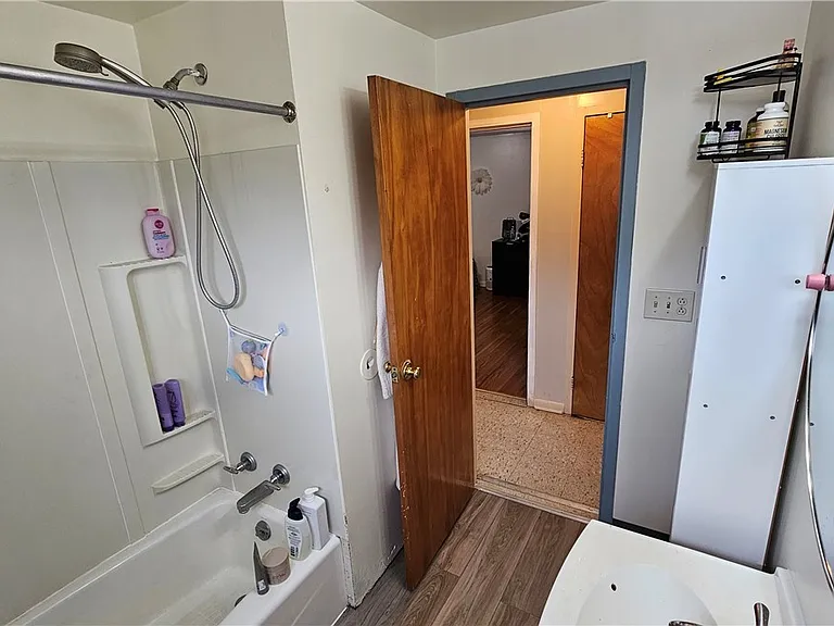 1377 Sheridan Dr #UPPER — Photo 15