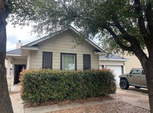 530 W Metcalfe St, Hutto, TX 78634