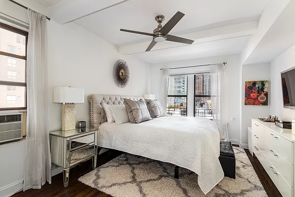 Sold by Compass | media 4