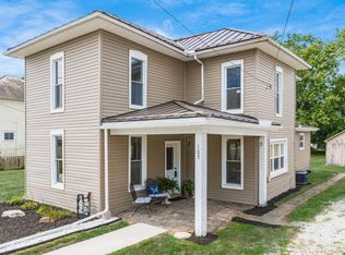 105 Lincoln Ave, Pleasantville, OH
