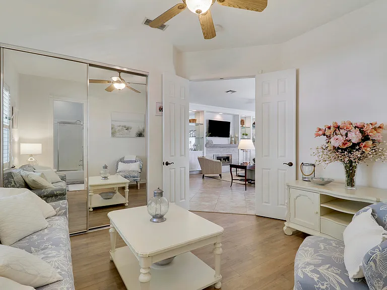 511 Sweet Bay Cir — Photo 31