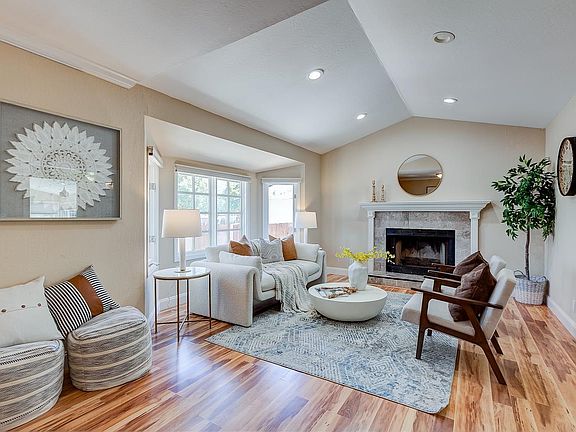5th image of 1018 Hazel Ave