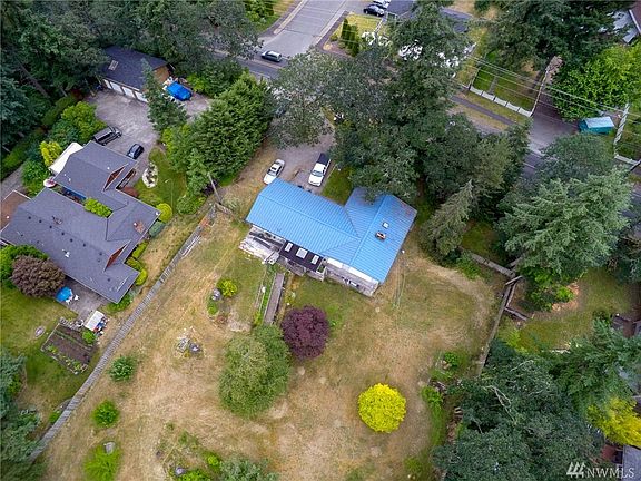 2nd image of 15616 22nd Ave E