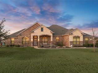 7940 Meadow Ridge Dr, Northlake, TX 76247