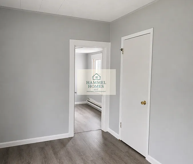 720 Lindoo Ave E — Photo 12