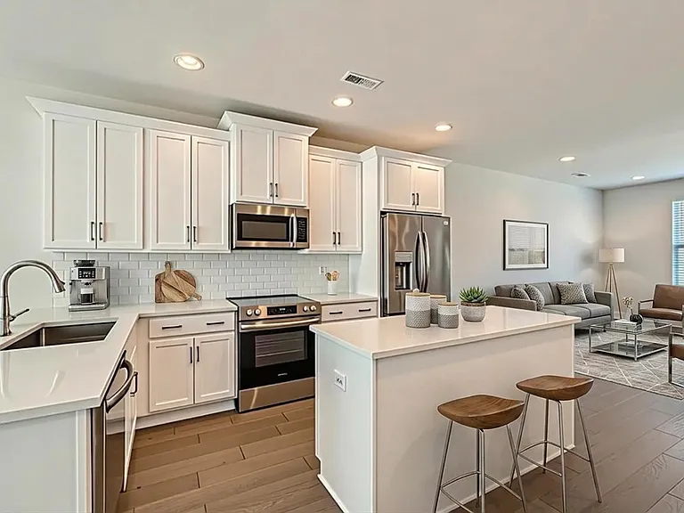 6012 Irwins Branch Dr — Photo 4