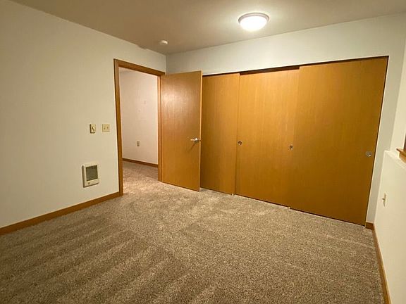 4th image of 15222 10th Ave SW APT 212