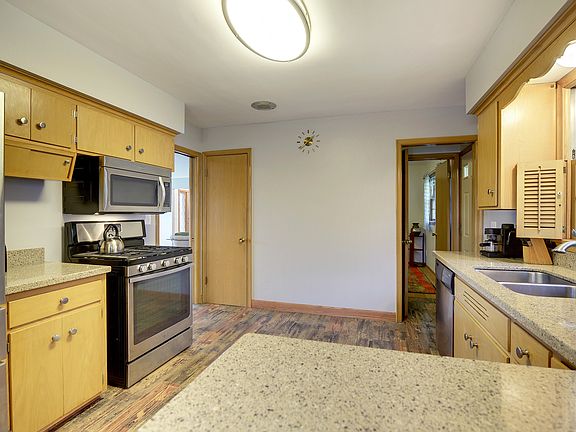 2nd image of 4114 Stinson Blvd NE