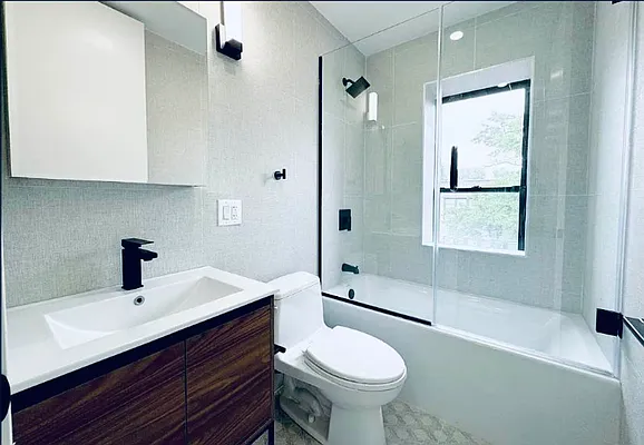 Rented by REAL New York | media 8