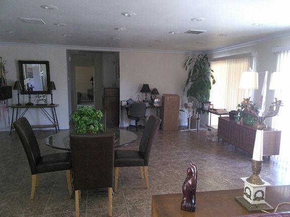 2nd image of 64961 Barnes Ct