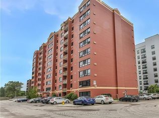 95 Base Line Rd W #309, London, ON N6J4X3