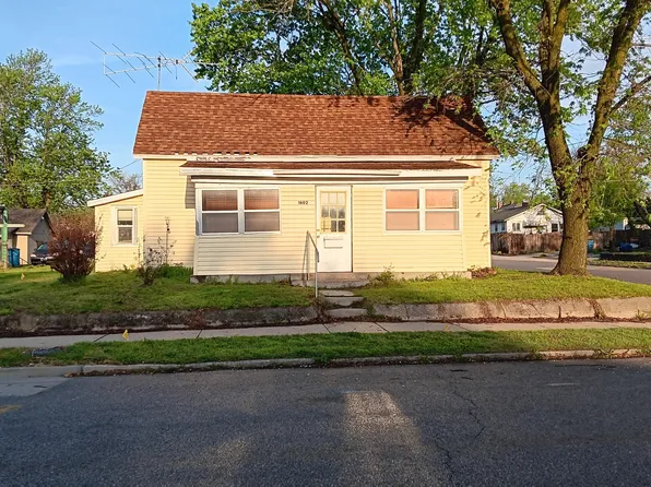 1602 Grand Ave, Joplin, MO 64804