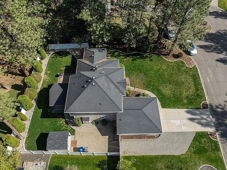 1216 W Candlewood Ct