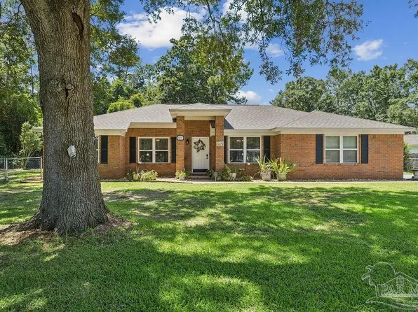 5097 Hamilton Ln, Pace, FL 32571