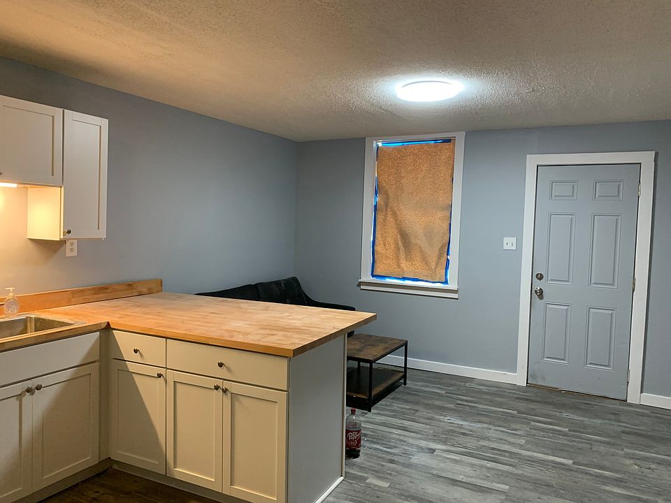 1st image of 813 Villa Ave