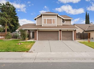 9455 Foulks Ranch Dr, Elk Grove, CA 95758