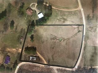 Laurel Rd, Albany, OH 45710