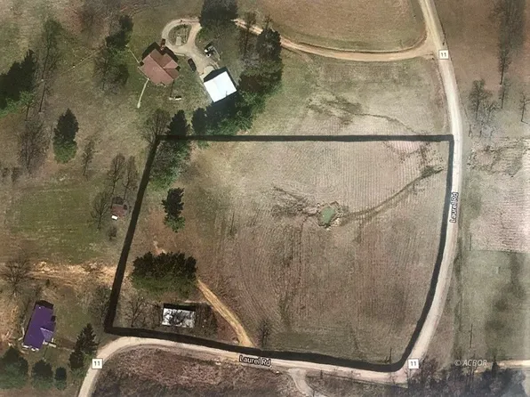 Laurel Rd, Albany, OH 45710