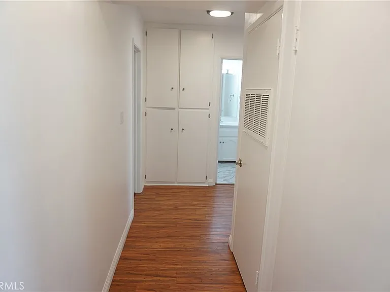 4610 Densmore Ave #20 — Photo 21