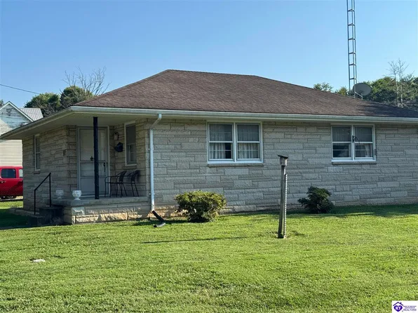 303 Oak St, Cloverport, KY 40111