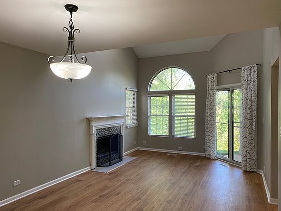 4th image of 447 Kilkenny Ct