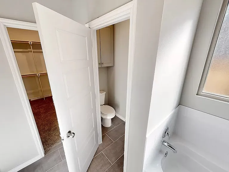 5803 Waverly Ave — Photo 19