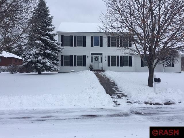 1st image of 205 Chancery Ln